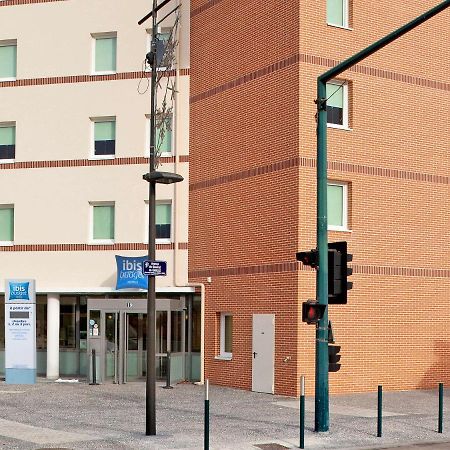 Ibis Budget Mantes-La-Jolie Bagian luar foto
